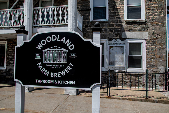 Woodland Farm Brewery Taproom ©AmityPhotos.com